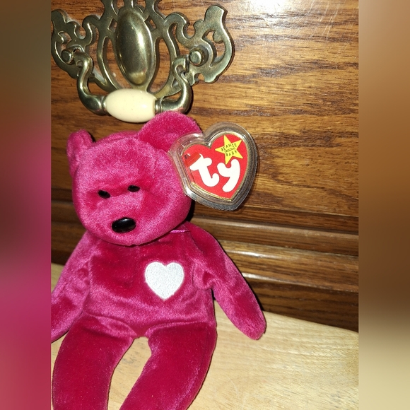 Vintage 1998 Valentine's Day  Valentina Beanie Baby Bear - Picture 2 of 4